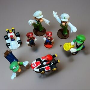 Super Mario Bros 8 Figure Lot Mario Kart Luigi Race Cars